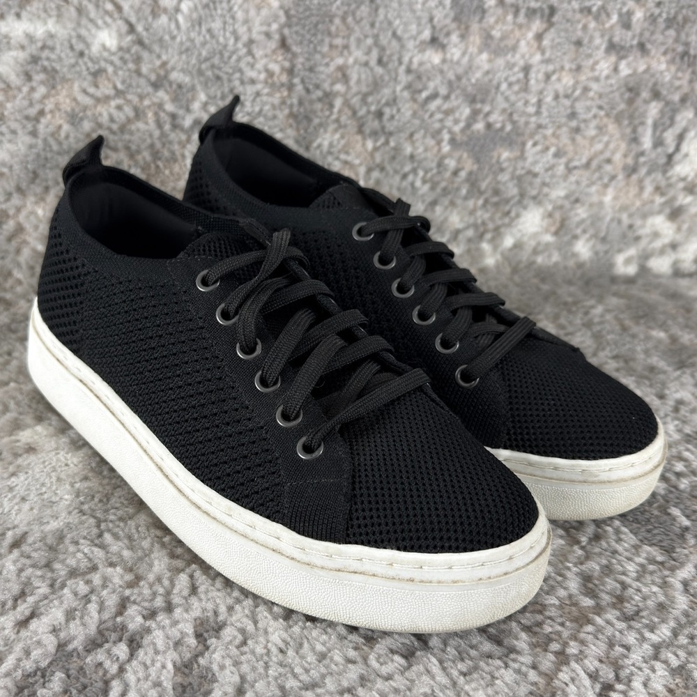 Eileen Fisher Size 8.5 Casual Walking Sneakers Black Lace Up